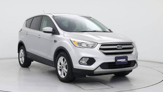 FORD ESCAPE 2017 1FMCU0GD0HUA32750 image