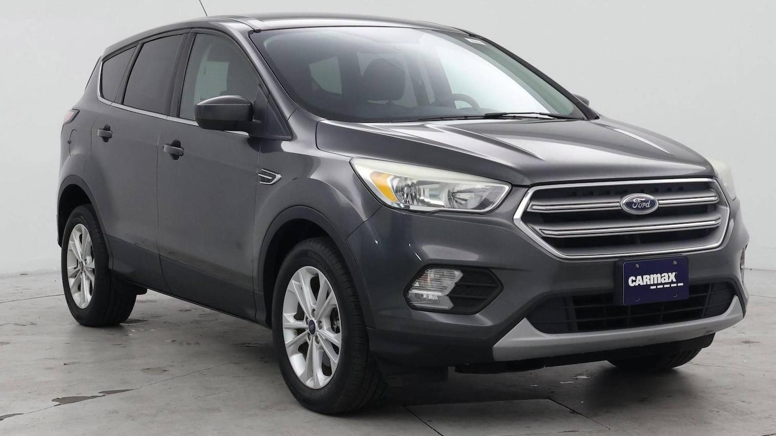 FORD ESCAPE 2017 1FMCU9GD3HUA41284 image