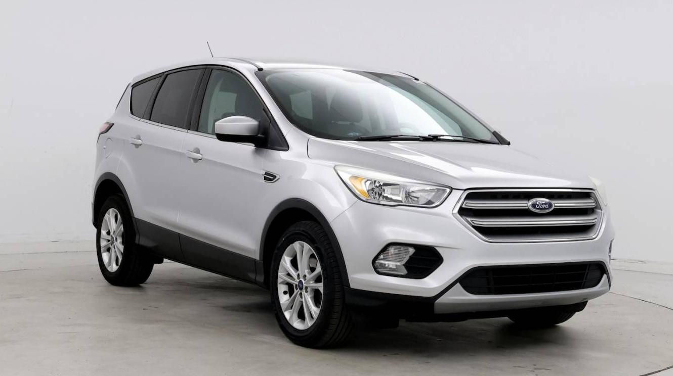 FORD ESCAPE 2017 1FMCU0GD5HUC37416 image