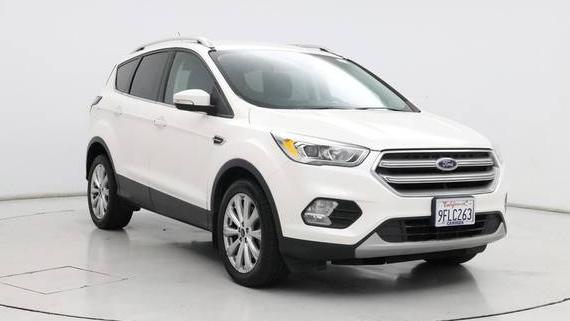 FORD ESCAPE 2017 1FMCU0J95HUA63190 image