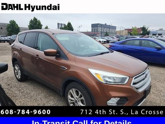 FORD ESCAPE 2017 1FMCU0GD9HUC02166 image