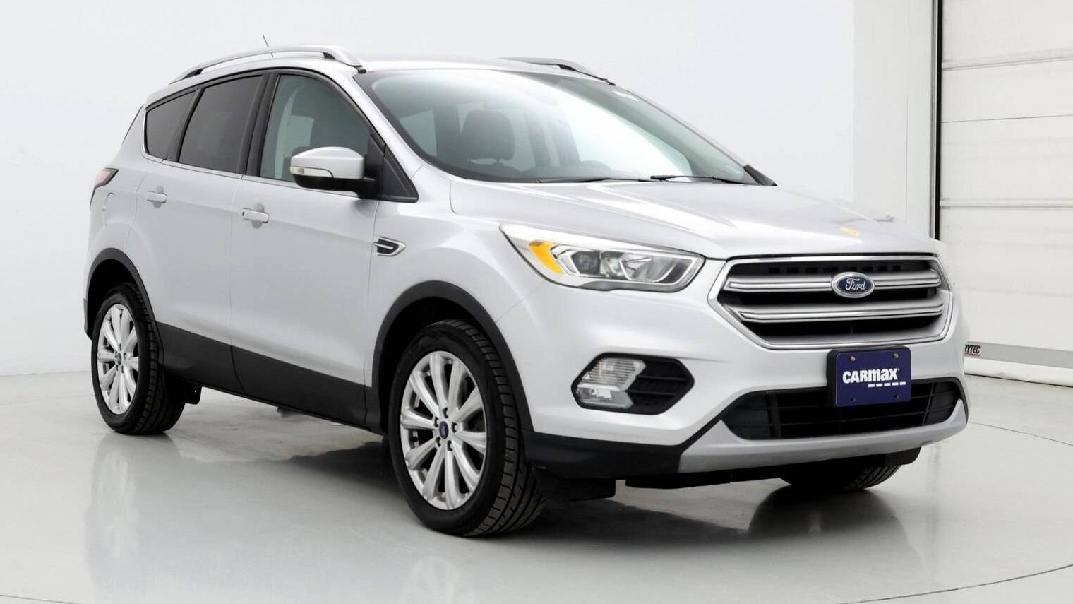 FORD ESCAPE 2017 1FMCU9J93HUE50857 image