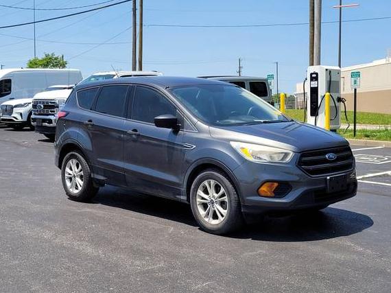 FORD ESCAPE 2017 1FMCU0F75HUE68179 image