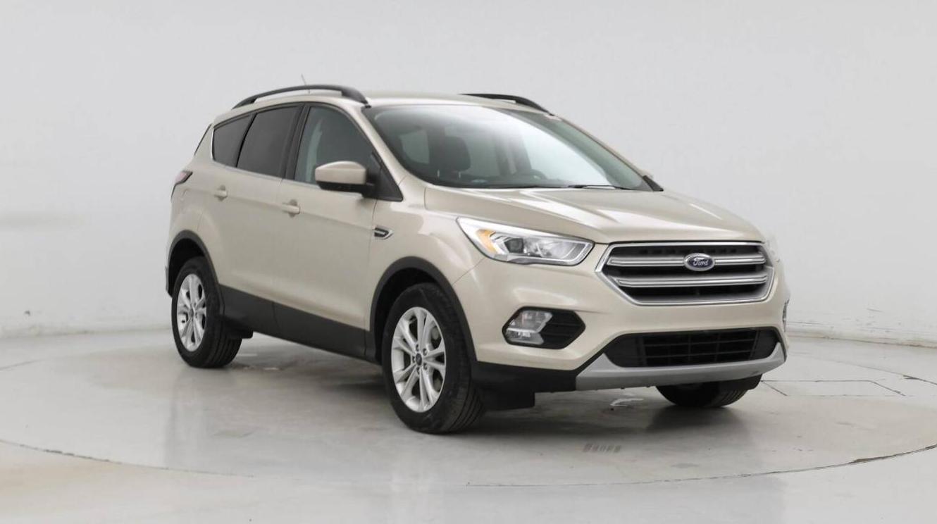 FORD ESCAPE 2017 1FMCU0GD5HUD92256 image