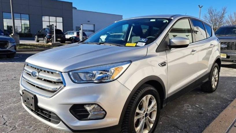 FORD ESCAPE 2017 1FMCU9GD4HUD14748 image