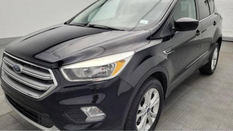 FORD ESCAPE 2017 1FMCU0GD5HUE93216 image