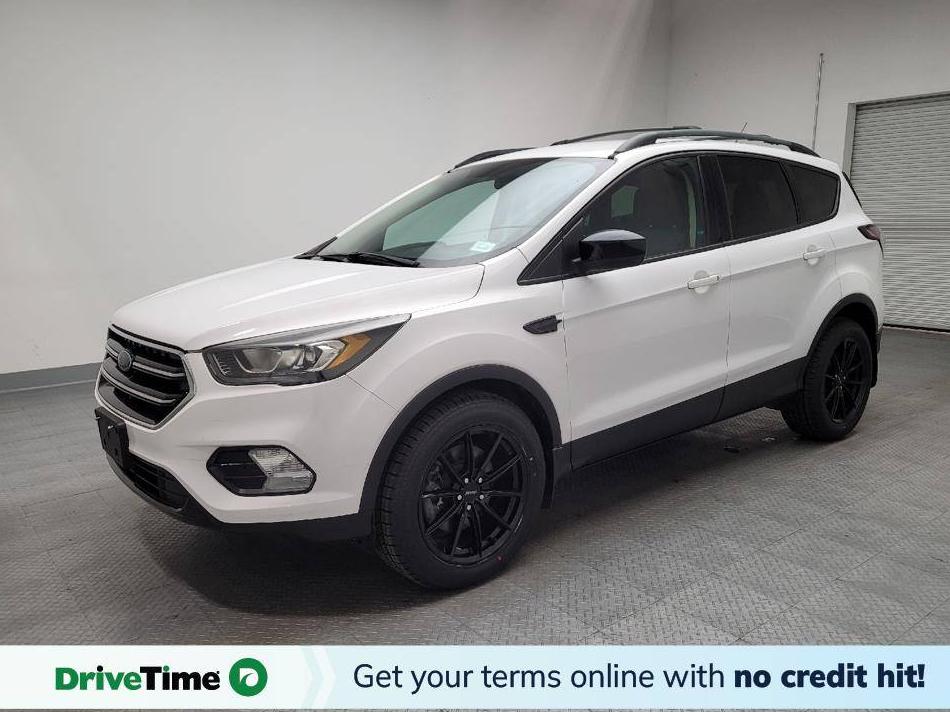 FORD ESCAPE 2017 1FMCU9GD8HUD42911 image