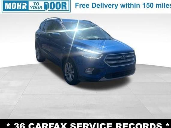 FORD ESCAPE 2017 1FMCU0GD6HUC47825 image