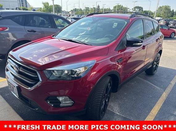 FORD ESCAPE 2017 1FMCU9J93HUA99688 image