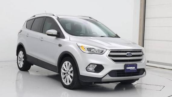 FORD ESCAPE 2017 1FMCU0J93HUE94725 image