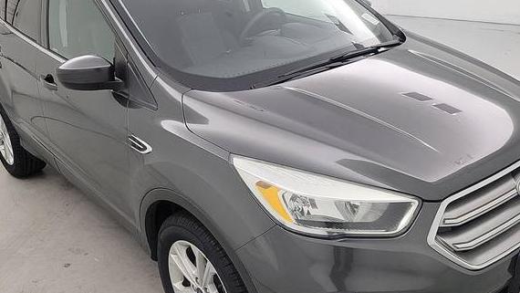 FORD ESCAPE 2017 1FMCU0GD0HUB99447 image