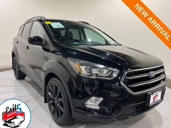 FORD ESCAPE 2017 1FMCU9GD9HUE82028 image