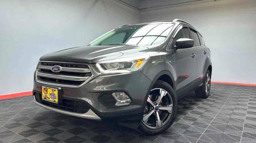 FORD ESCAPE 2017 1FMCU9G9XHUA35588 image