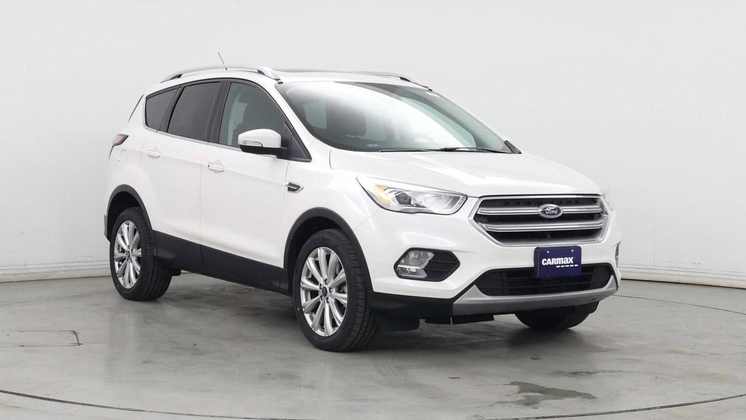 FORD ESCAPE 2017 1FMCU9J98HUB75051 image