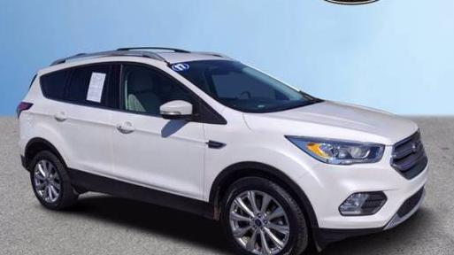 FORD ESCAPE 2017 1FMCU0J95HUE29648 image