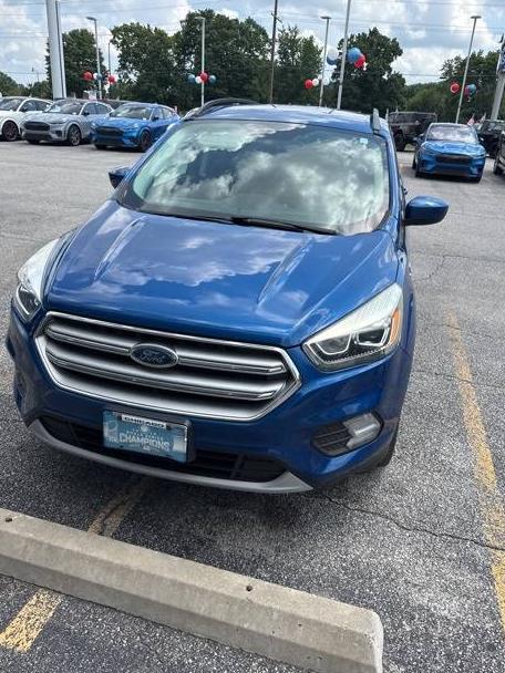 FORD ESCAPE 2017 1FMCU9GD4HUC61579 image