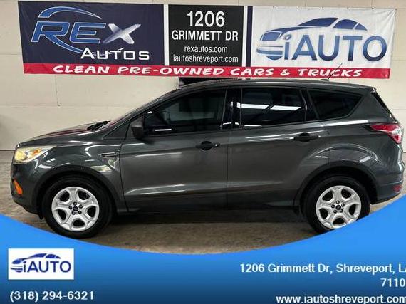 FORD ESCAPE 2017 1FMCU0F74HUB59948 image