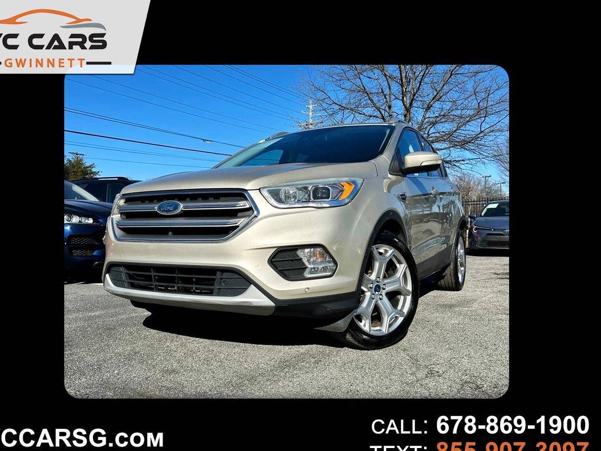 FORD ESCAPE 2017 1FMCU0J9XHUD72766 image