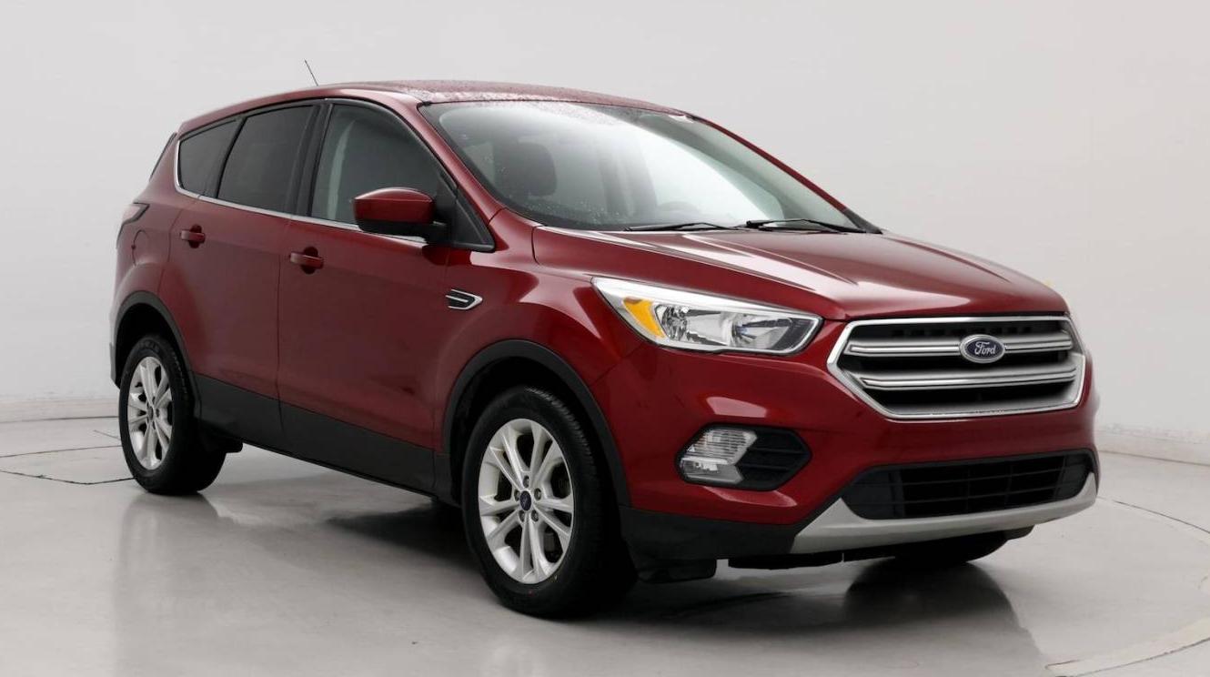 FORD ESCAPE 2017 1FMCU0GD7HUE69130 image