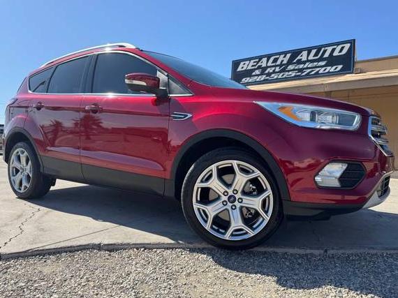 FORD ESCAPE 2017 1FMCU9J96HUE09543 image
