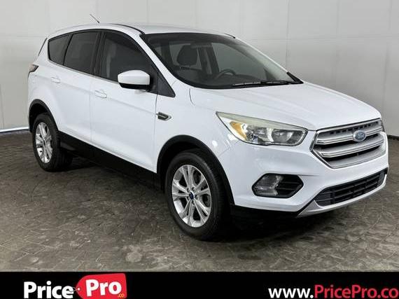 FORD ESCAPE 2017 1FMCU0GD7HUB83018 image