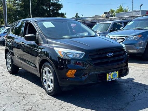 FORD ESCAPE 2017 1FMCU0F72HUC59224 image