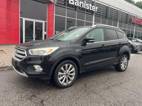 FORD ESCAPE 2017 1FMCU0J91HUE30859 image