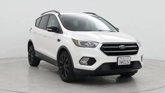 FORD ESCAPE 2017 1FMCU0JD7HUC51021 image