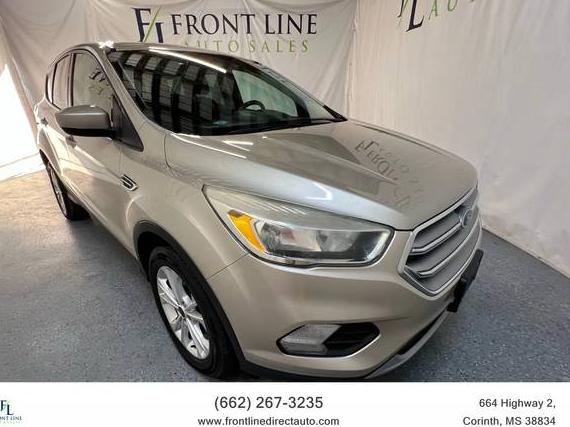 FORD ESCAPE 2017 1FMCU0GD5HUE11260 image