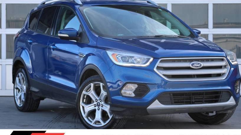 FORD ESCAPE 2017 1FMCU9J9XHUD58337 image