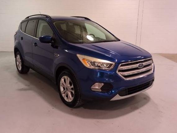 FORD ESCAPE 2017 1FMCU0GD1HUD74546 image