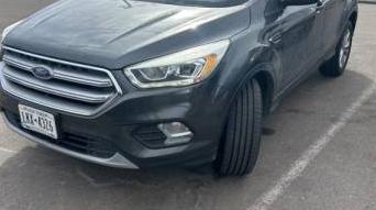 FORD ESCAPE 2017 1FMCU9GD7HUC30312 image