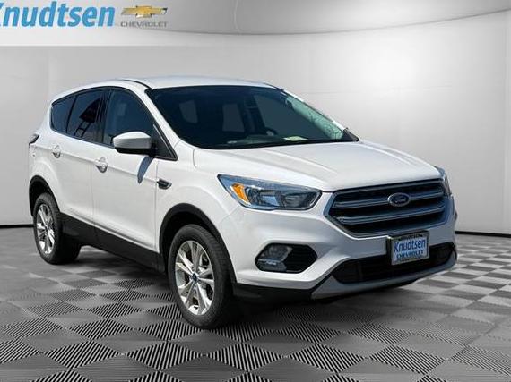 FORD ESCAPE 2017 1FMCU9GD6HUA60749 image