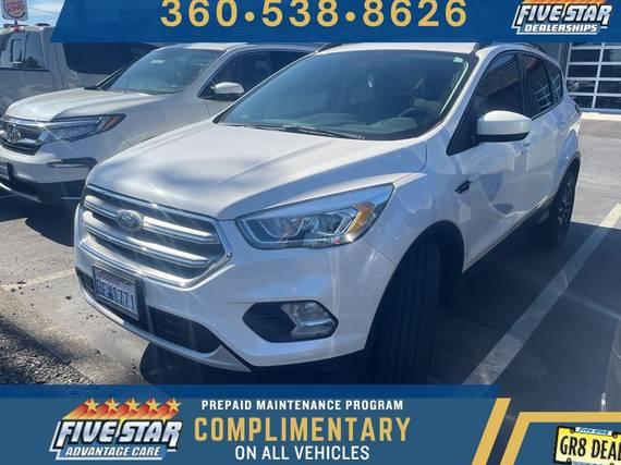 FORD ESCAPE 2017 1FMCU9GD4HUC27433 image