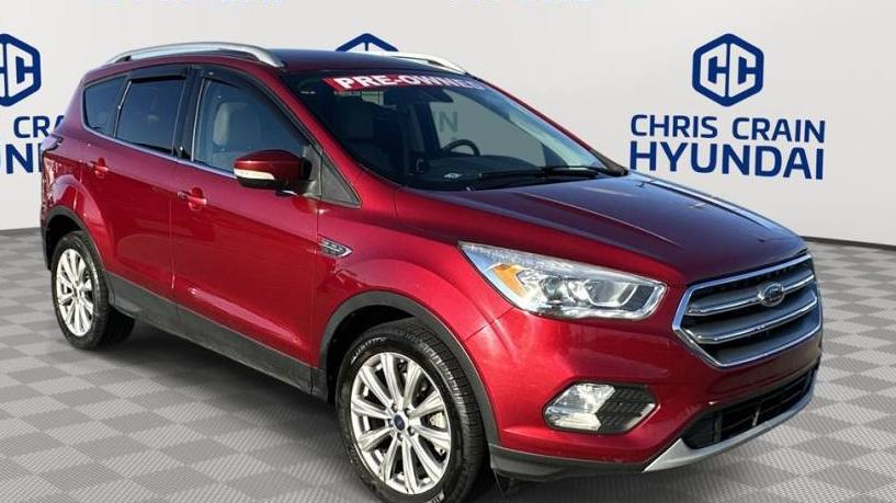 FORD ESCAPE 2017 1FMCU0J99HUD91017 image