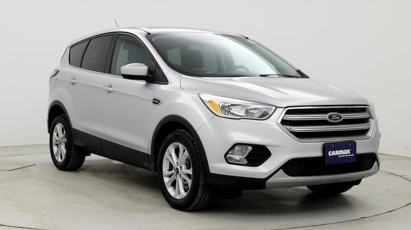 FORD ESCAPE 2017 1FMCU0GD0HUC09765 image