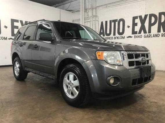 FORD ESCAPE 2012 1FMCU0D70CKB90749 image