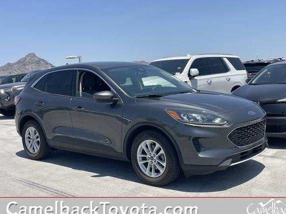 FORD ESCAPE 2020 1FMCU0G61LUB80741 image