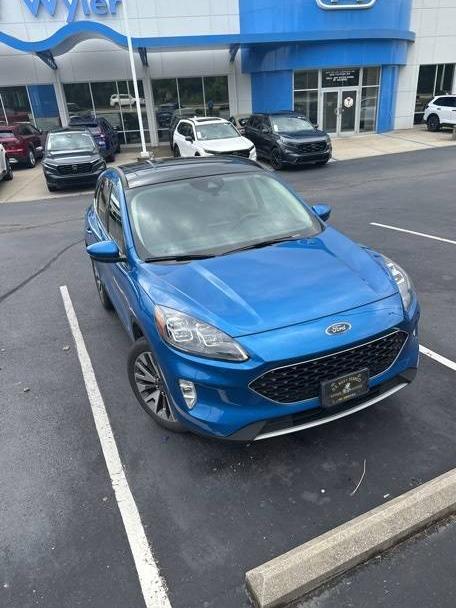 FORD ESCAPE 2020 1FMCU9J92LUA98413 image