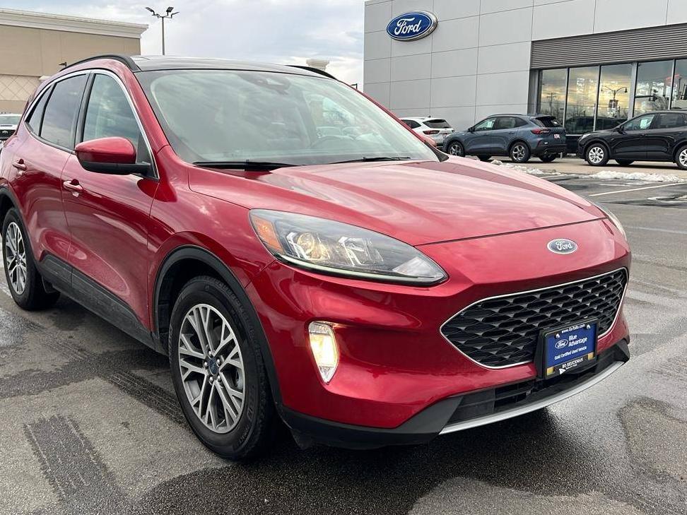 FORD ESCAPE 2020 1FMCU0H65LUA76672 image