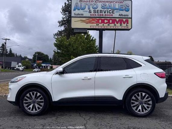FORD ESCAPE 2020 1FMCU9J93LUB15591 image