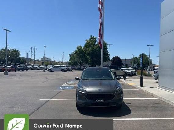 FORD ESCAPE 2020 1FMCU9J93LUA34431 image