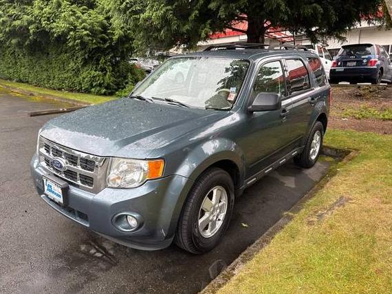 FORD ESCAPE 2011 1FMCU0D71BKA98063 image