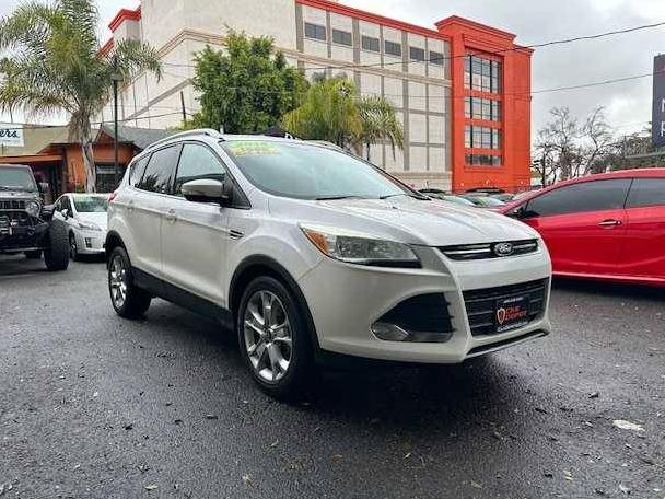 FORD ESCAPE 2014 1FMCU0J98EUA30180 image