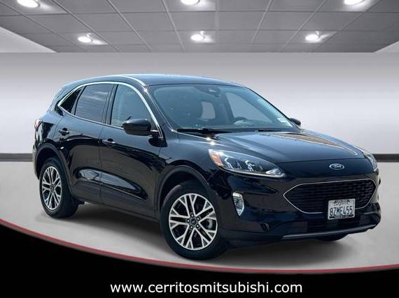 FORD ESCAPE 2022 1FMCU9CZ2NUA00836 image