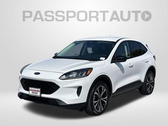 FORD ESCAPE 2022 1FMCU9G61NUB17422 image FORD ESCAPE 2022 1FMCU9G61NUB17422 image