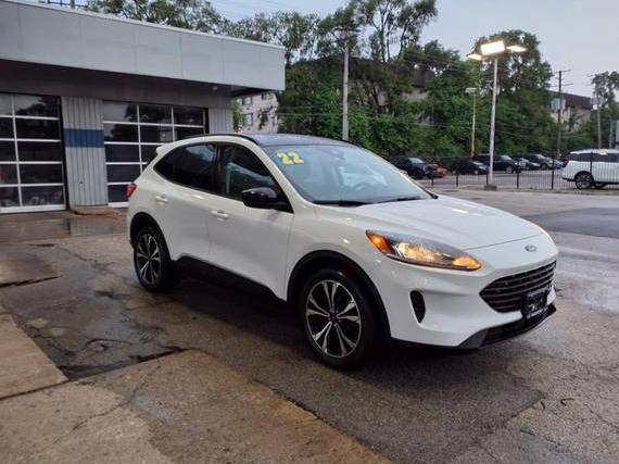 FORD ESCAPE 2022 1FMCU0G6XNUB17379 image