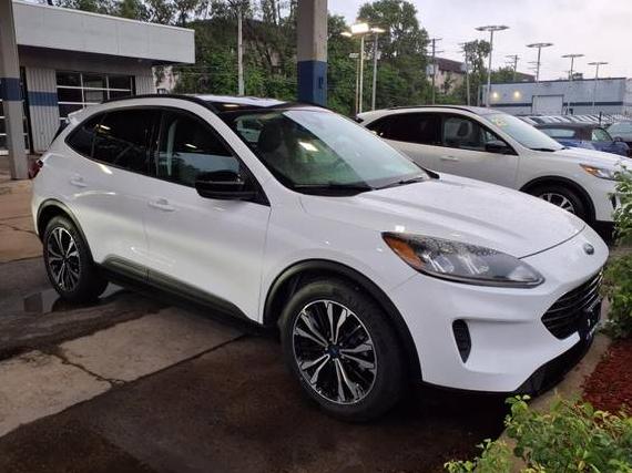 FORD ESCAPE 2022 1FMCU0G64NUA81785 image
