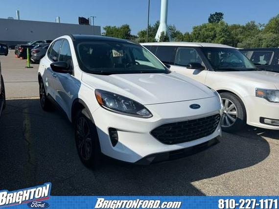 FORD ESCAPE 2022 1FMCU9G60NUA15805 image
