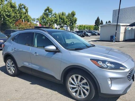 FORD ESCAPE 2022 1FMCU0DZ9NUA03940 image